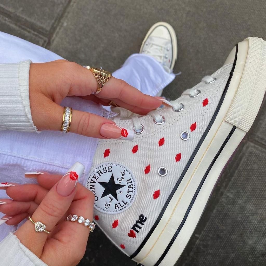 Converse Chuck 70 Embroidered Lips High 'Love Me - uaessss