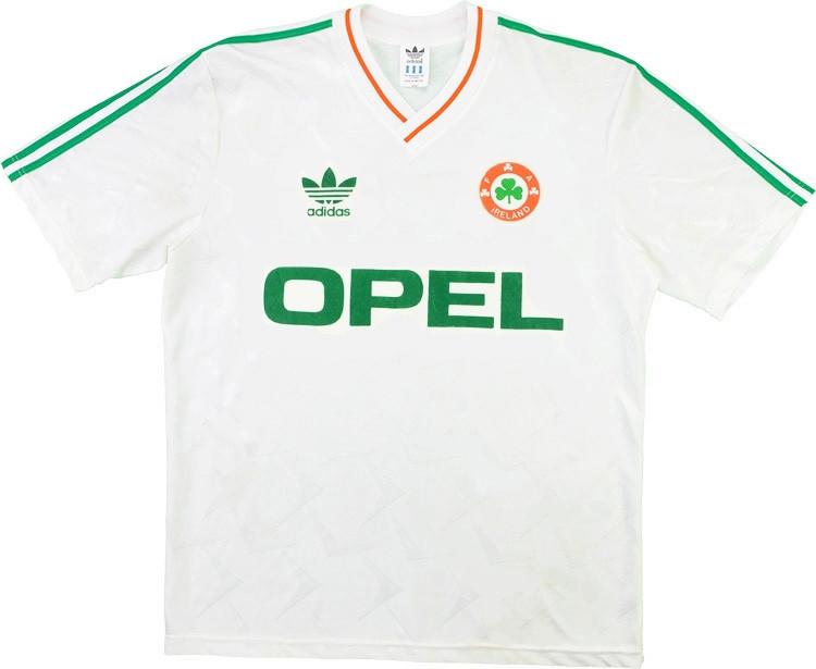 Ireland Classic Away world cup kit 1990 - uaessss